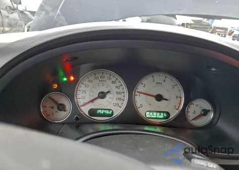 2005 Chrysler Town & Country Touring из США, поврежденный, VIN 2C4GP54LX5R338255